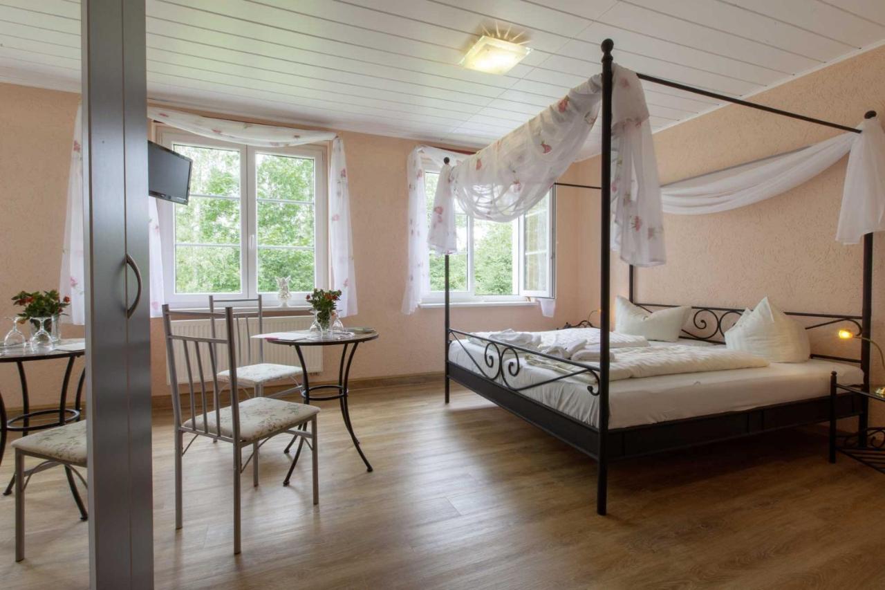 Kraeuterbaude Hotel Saupsdorf Екстериор снимка